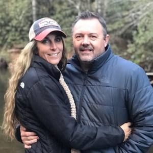 Meet your Posher, Laurie